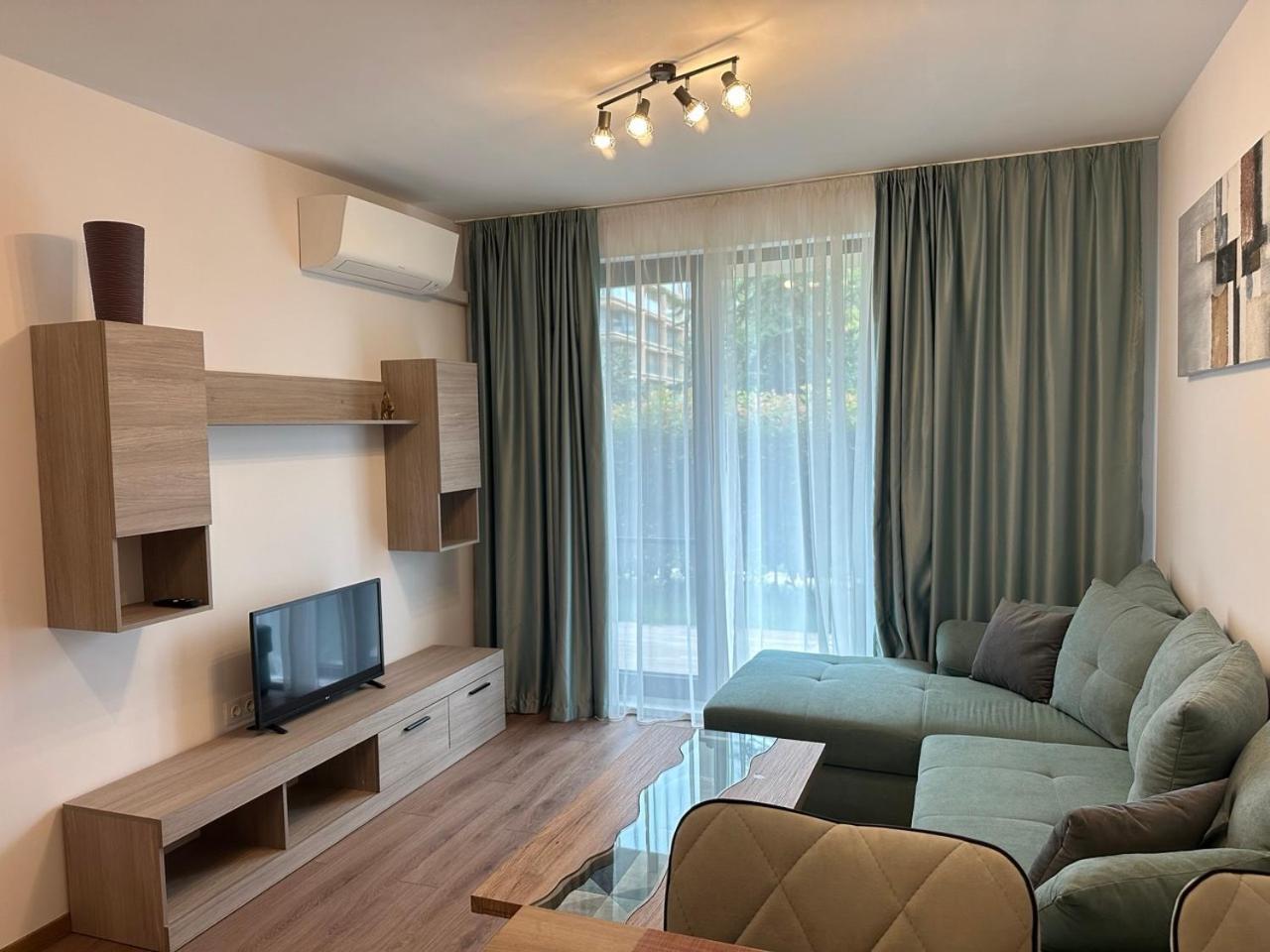 Azur Premium Resort Saints Constantine and Helena Phòng bức ảnh
